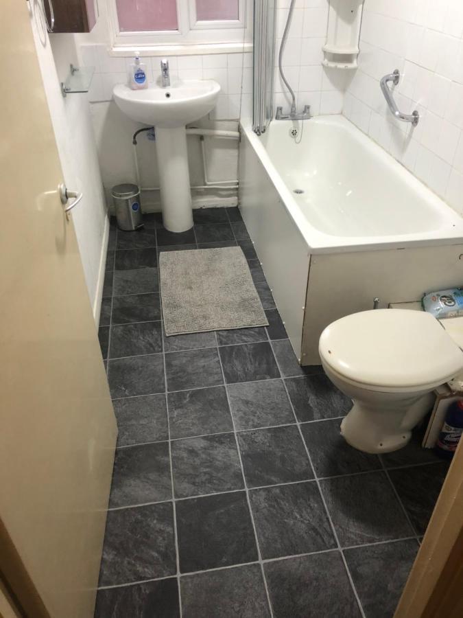 Lovely One Bed Apartment To Rent Λονδίνο Εξωτερικό φωτογραφία
